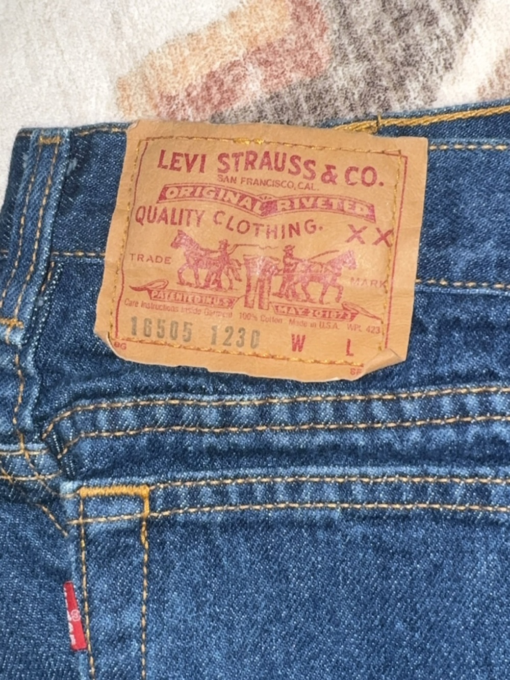 Vintage Levi’s 18505 Made in USA Women’s Jeans Size 10 Dark Wash